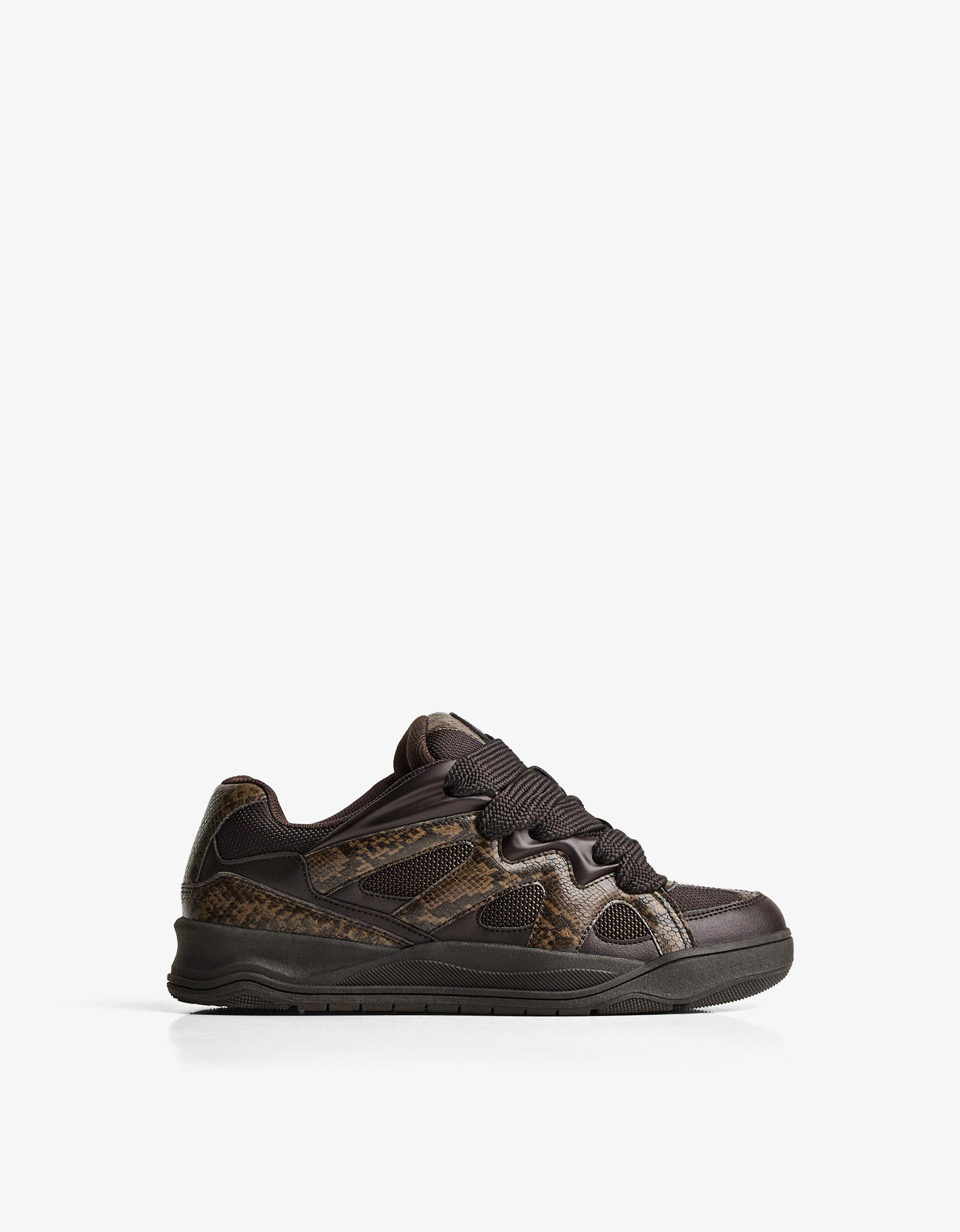 Bershka Skate-Sneaker Mit Animalprint Herren 41 Schlangenmuster