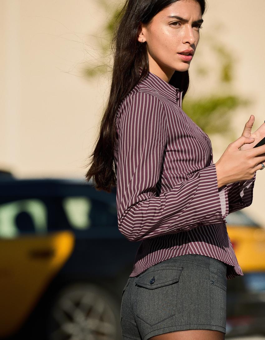 Tailored shirt with flared sleeves-Maroon