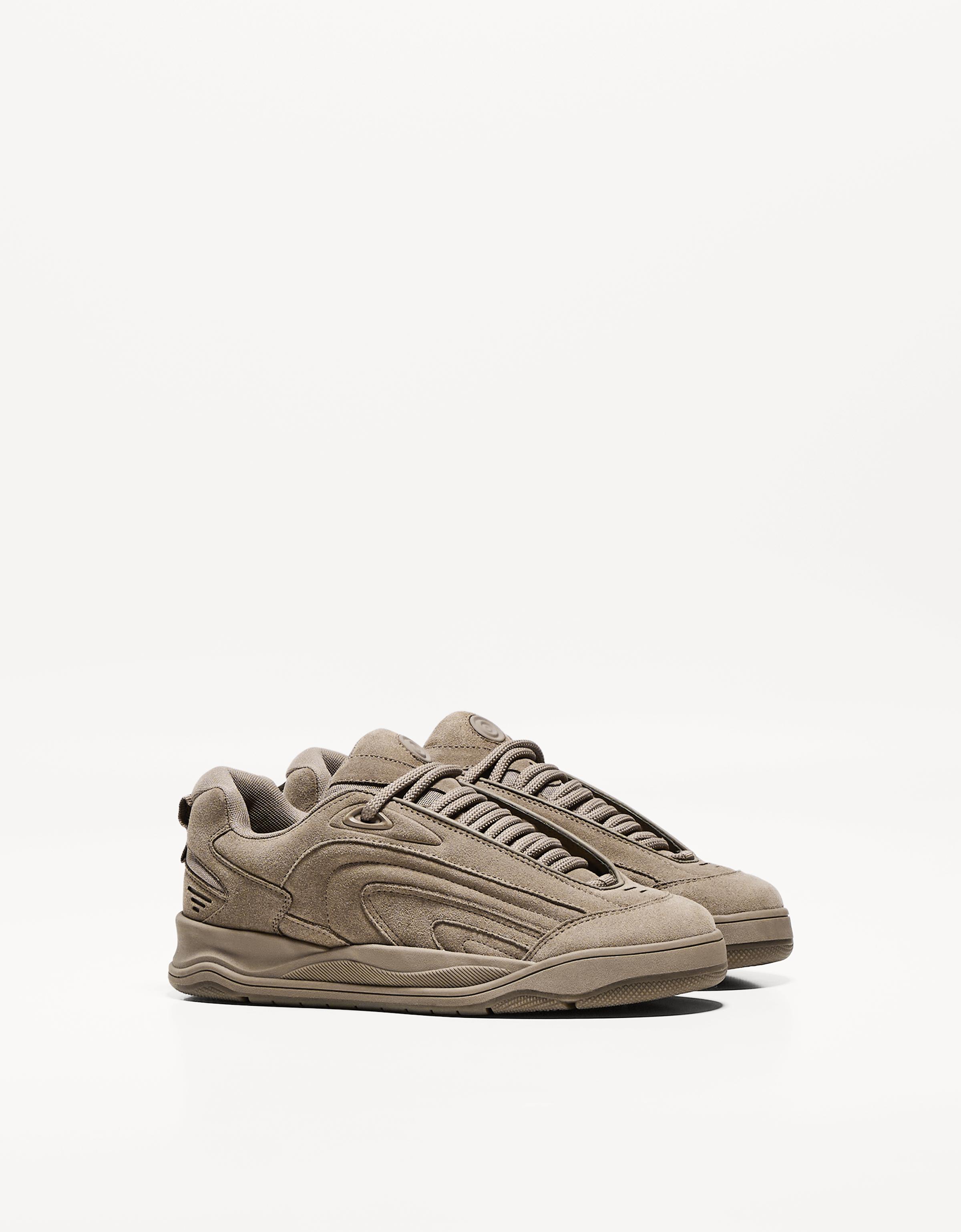 Bershka Techno-Sneaker Aus Leder Mit Dicker Sohle Herren 41 Taupe