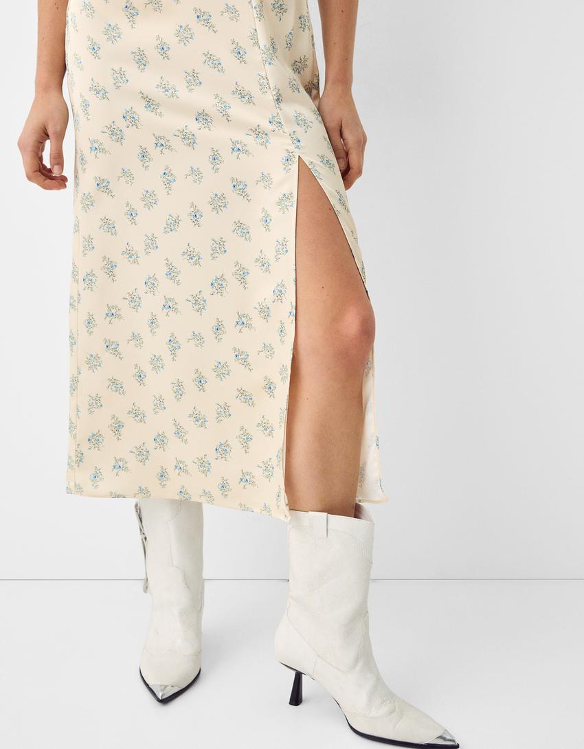 Satin midi dress with blonde lace detail-Yellow-3