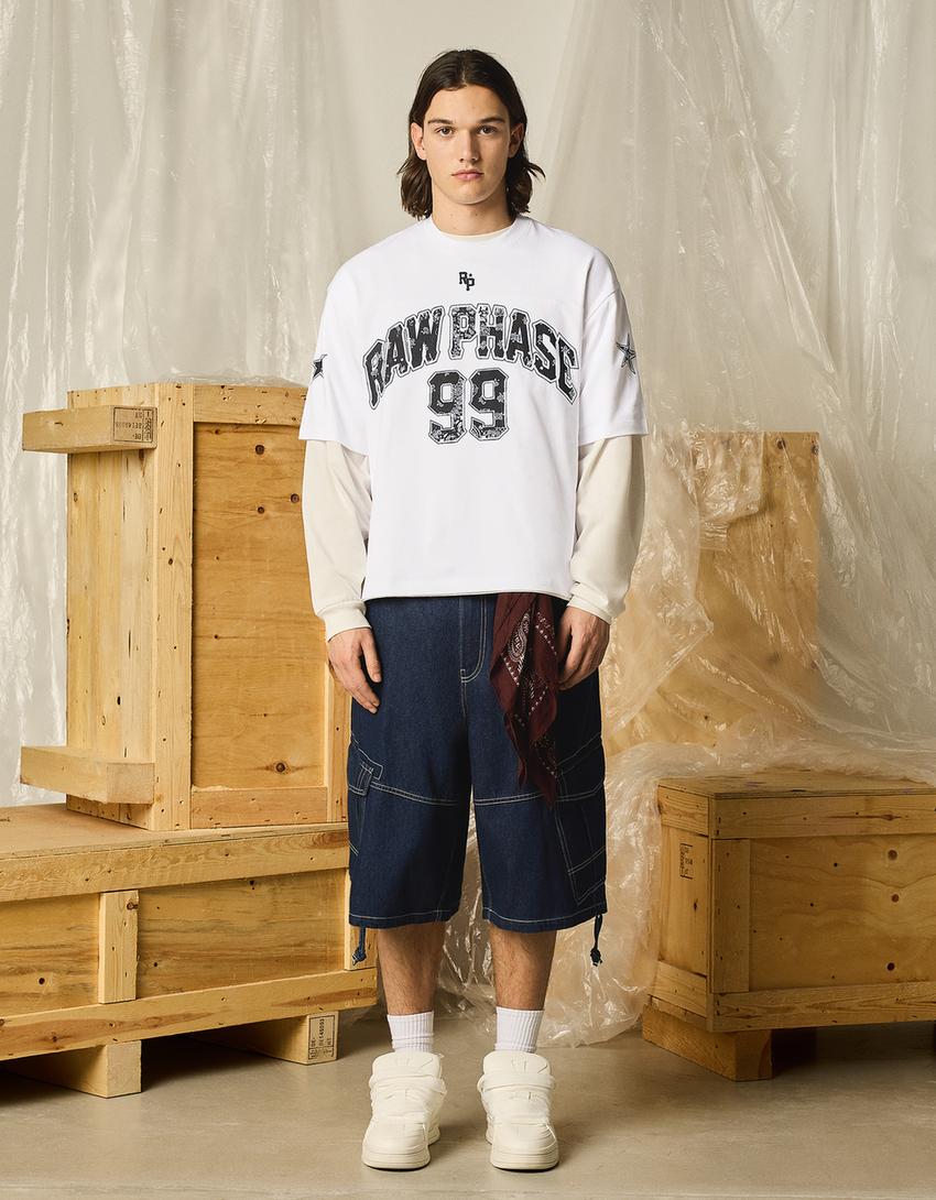 Sportliches Boxy-T-Shirt mit kurzen Ärmeln-Grbrochenes Weiss