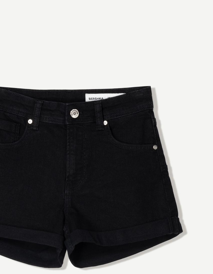 Denimshorts med ombuk-Sort