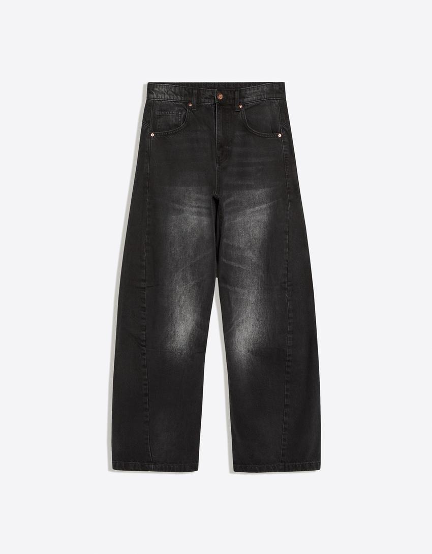 Jeans mit Twisted Fit-Schwarz