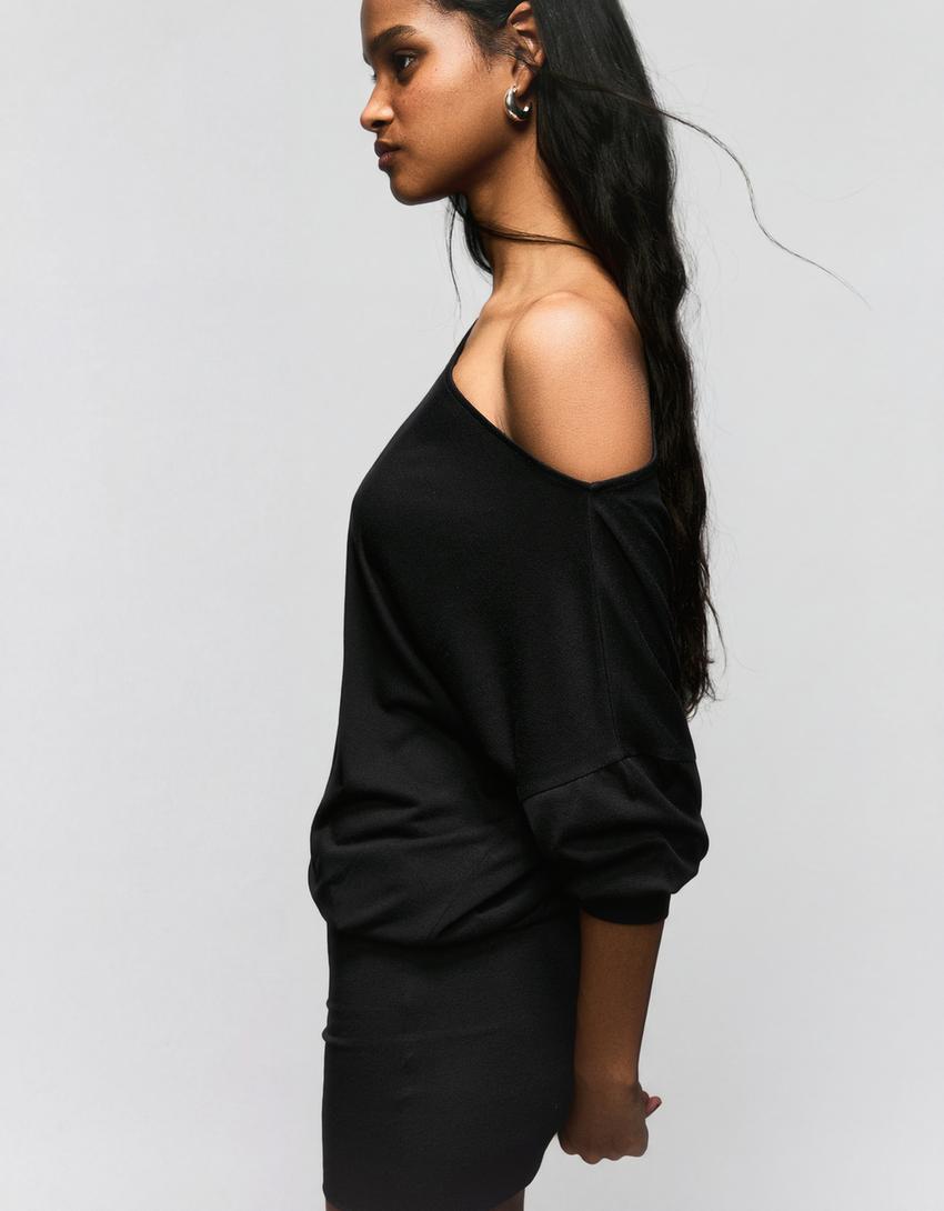 Mini šaty s dlhým rukávom a priliehavou sukňou-Čierna