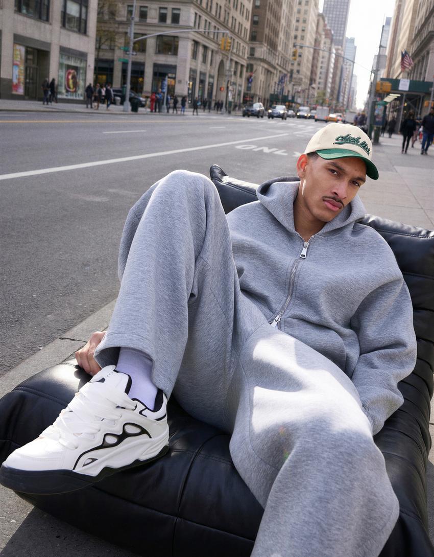 Skate-Sneaker mit dicker Sohle-Weiss