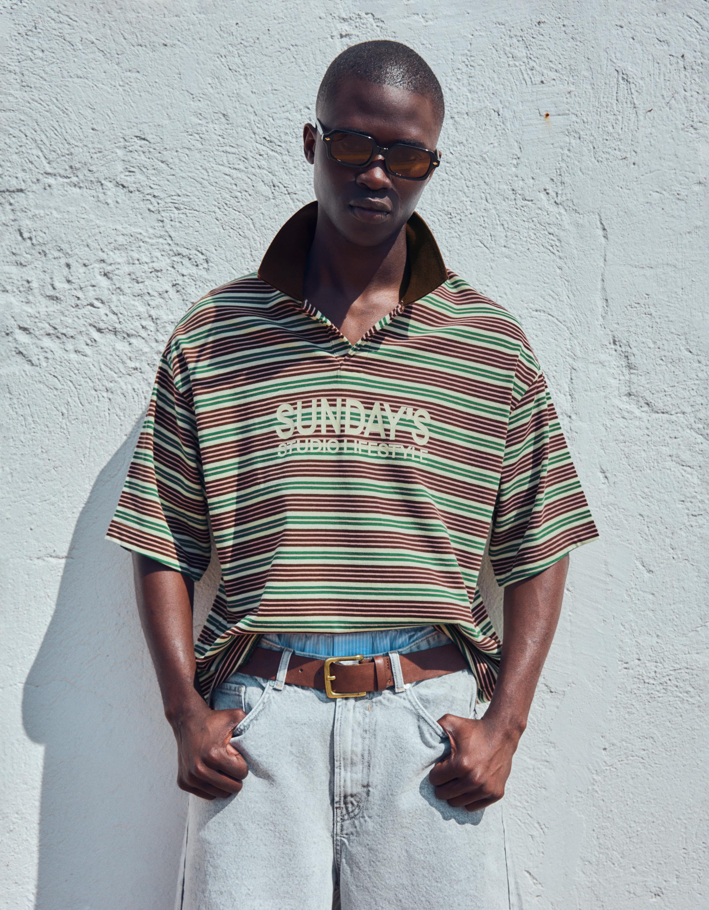 Kısa kollu çizgili işlemeli polo - Görsel 13