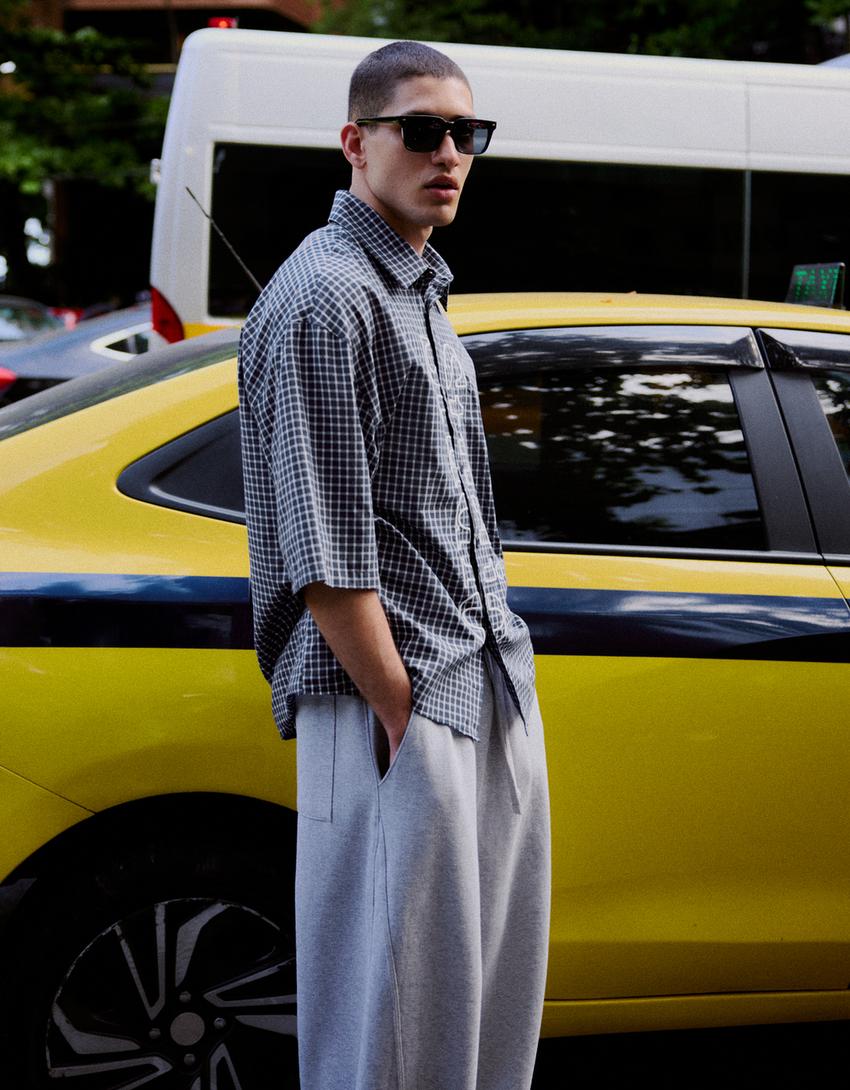 Embroidered short sleeve boxy fit shirt-Navy