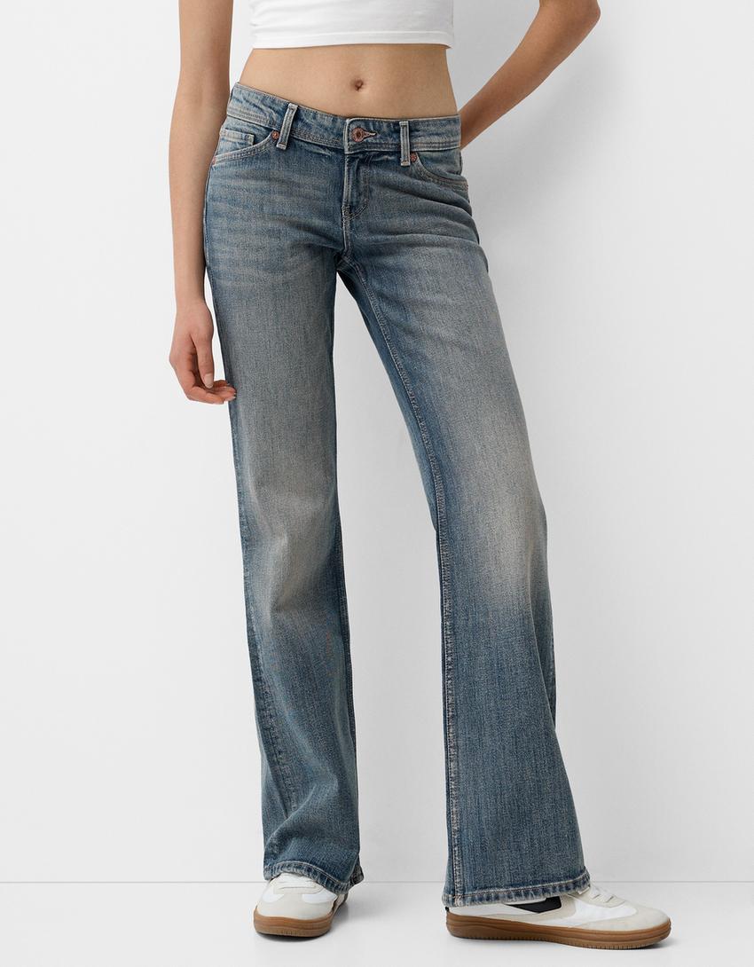 Low waist bootcut jeans-Gewassen blauw