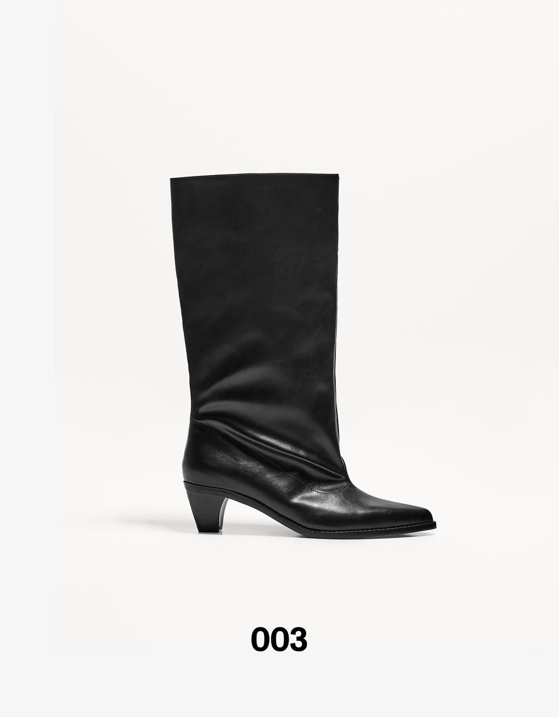 Wide-leg high-heel boots
