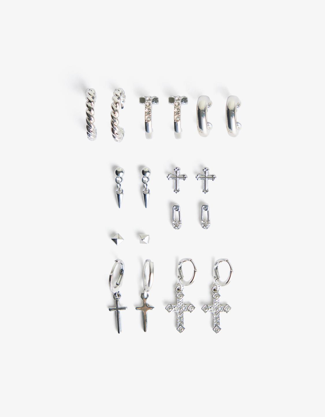 9-pack of earrings