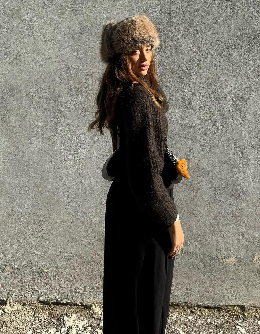 Suni kürk pilot şapkası-Siyah