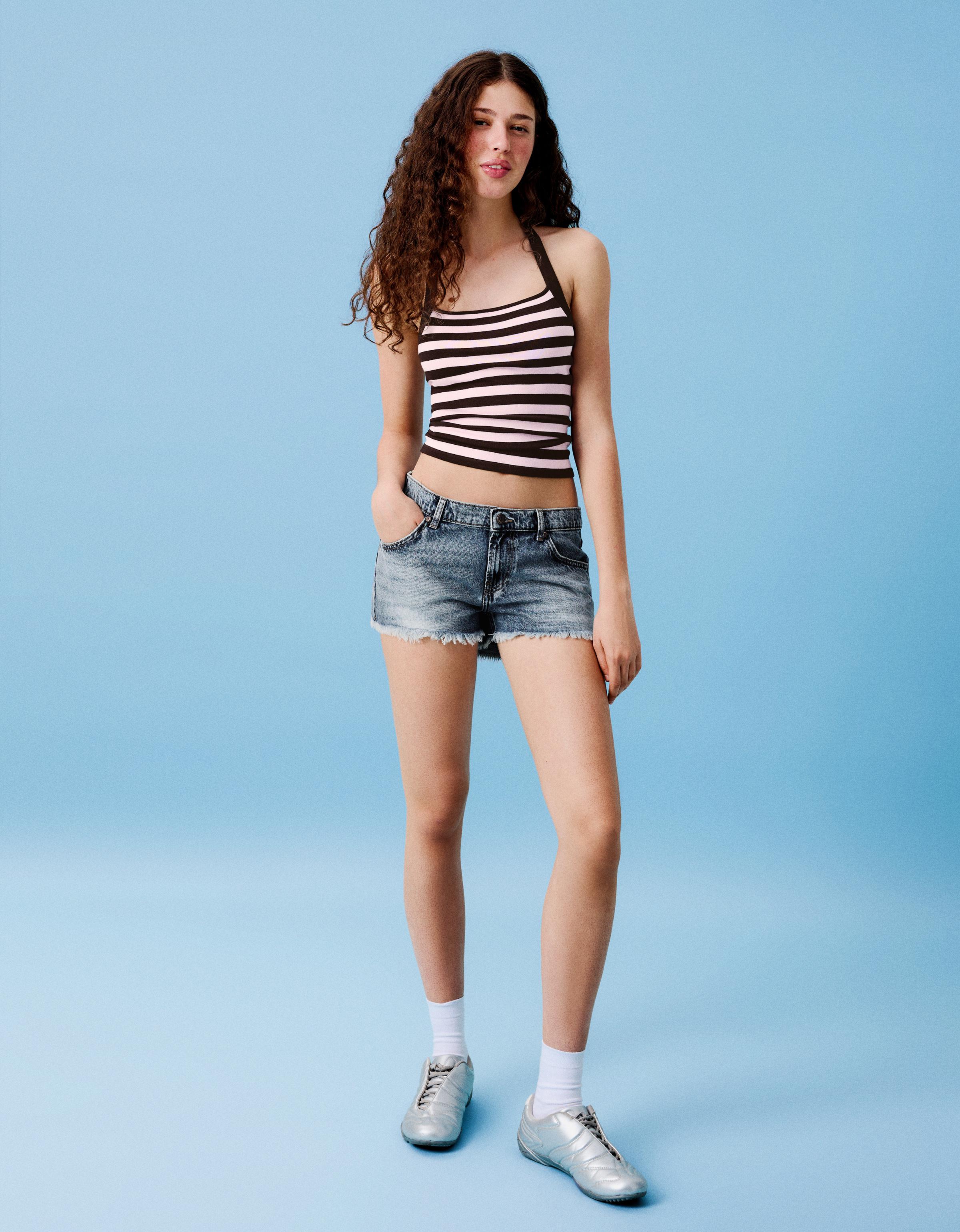 Denim mini shorts with frayed hem — Blue
