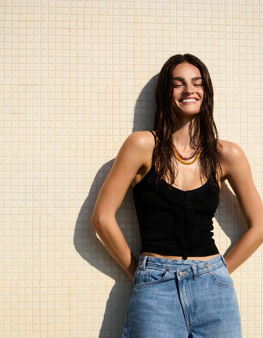 Ruffled strappy top-Black