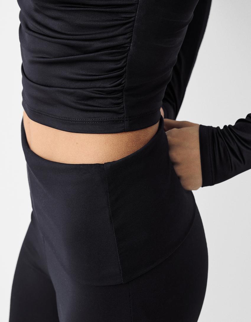 تيشرت من مزيج نايلون بأكمام طويلة وياقة بولو-أسود-5