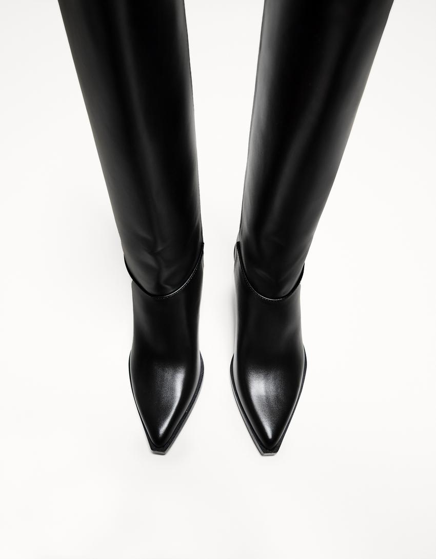 Absatzstiefel im Cowboylook-Schwarz
