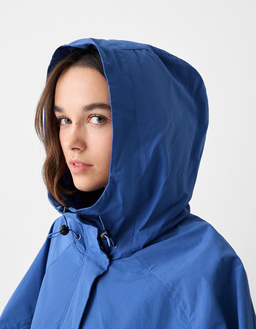 Blusão técnico leve capuz-Azul-2