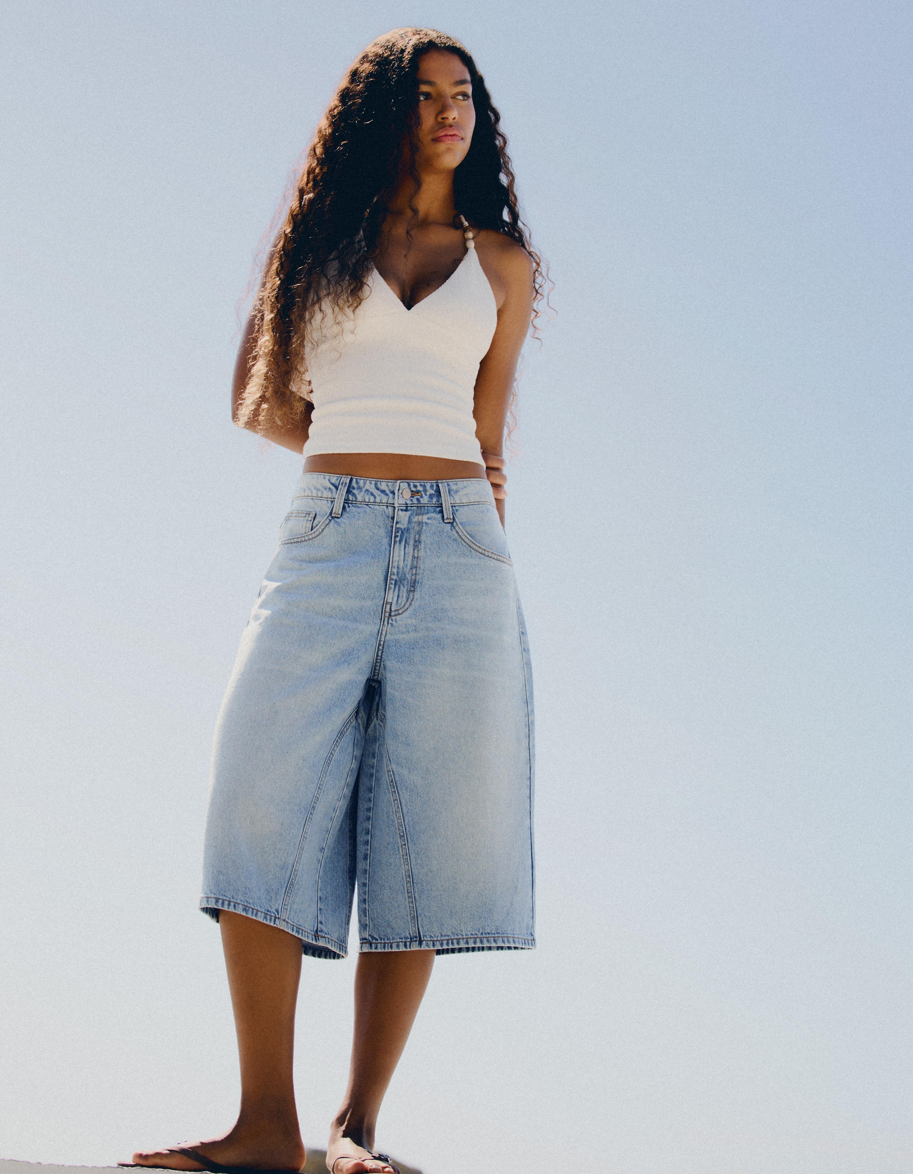 Slouchy denim Bermuda shorts — Light blue