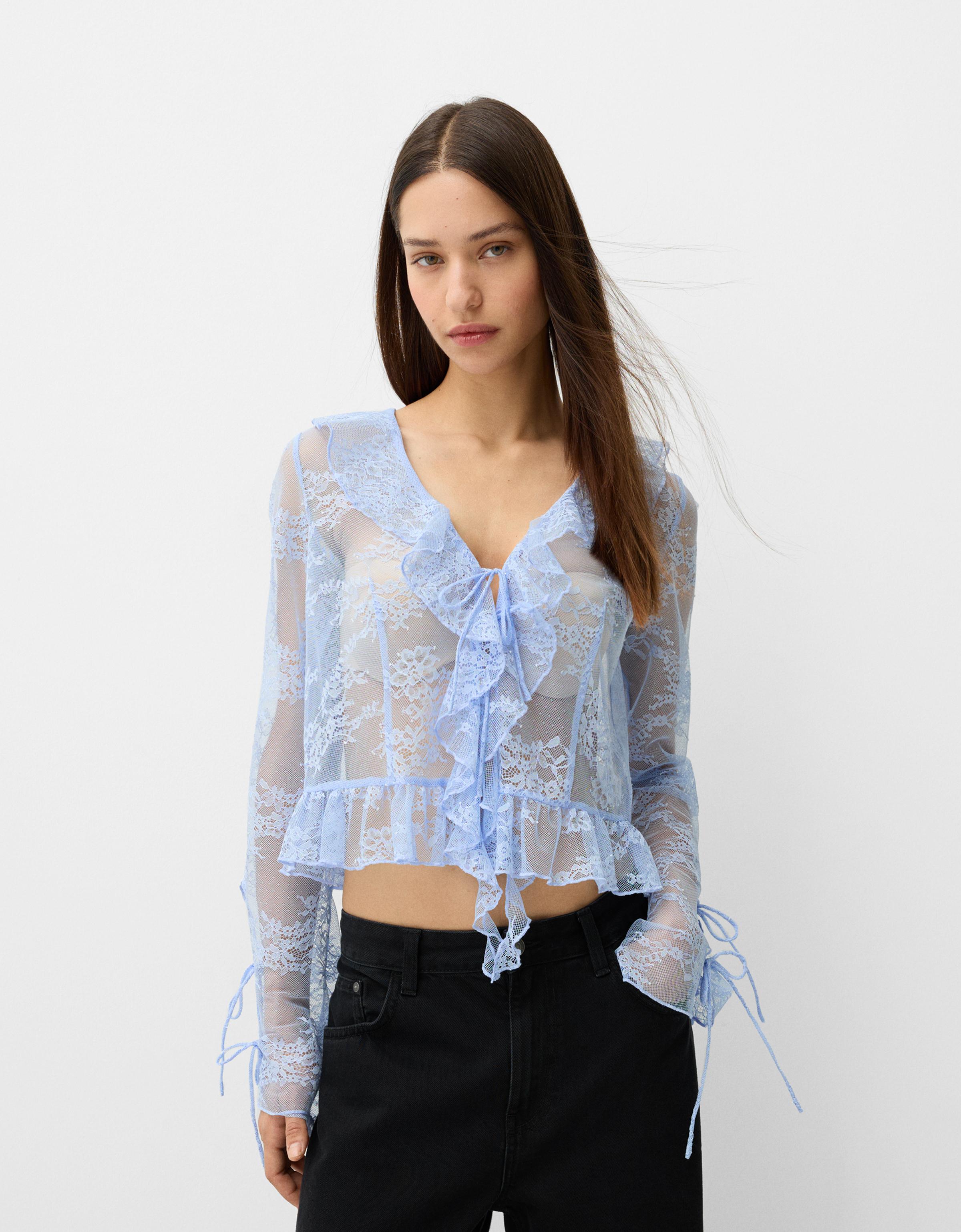 Bershka Bluse Mit Volants Und Spitzenkante Damen L Hellblau