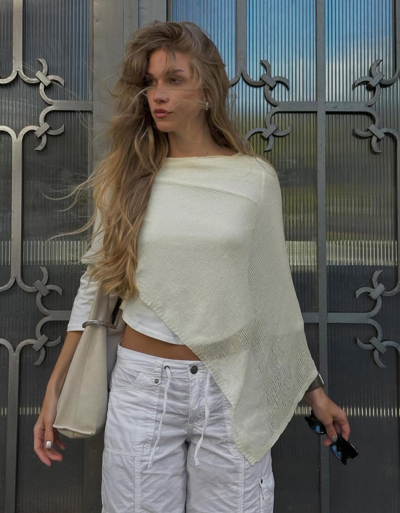 Asymmetric cape — Cream