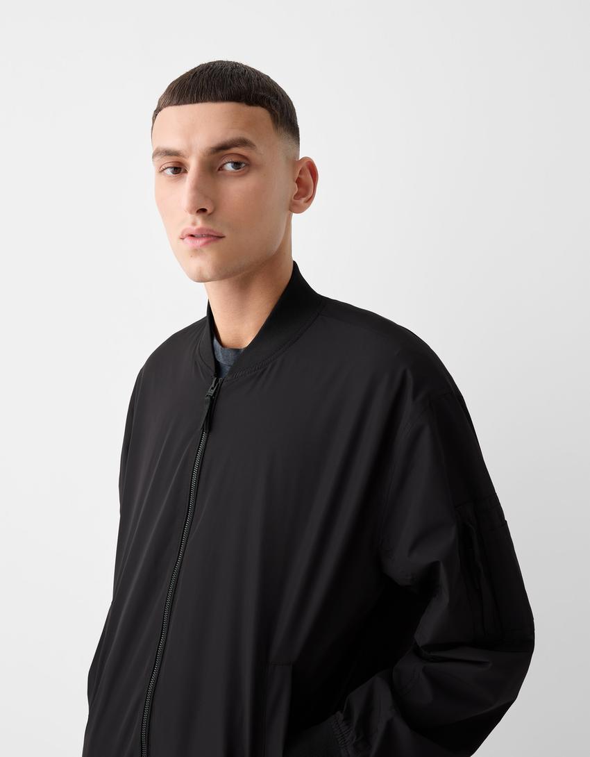 Blusão bomber leve-Preto-2