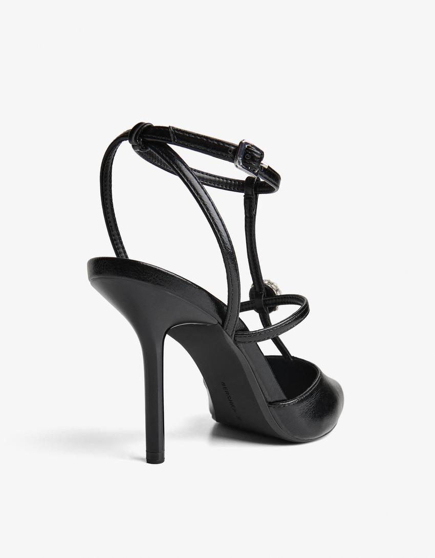 حذاء بكعب عالي مرصع بالجواهر-أسود