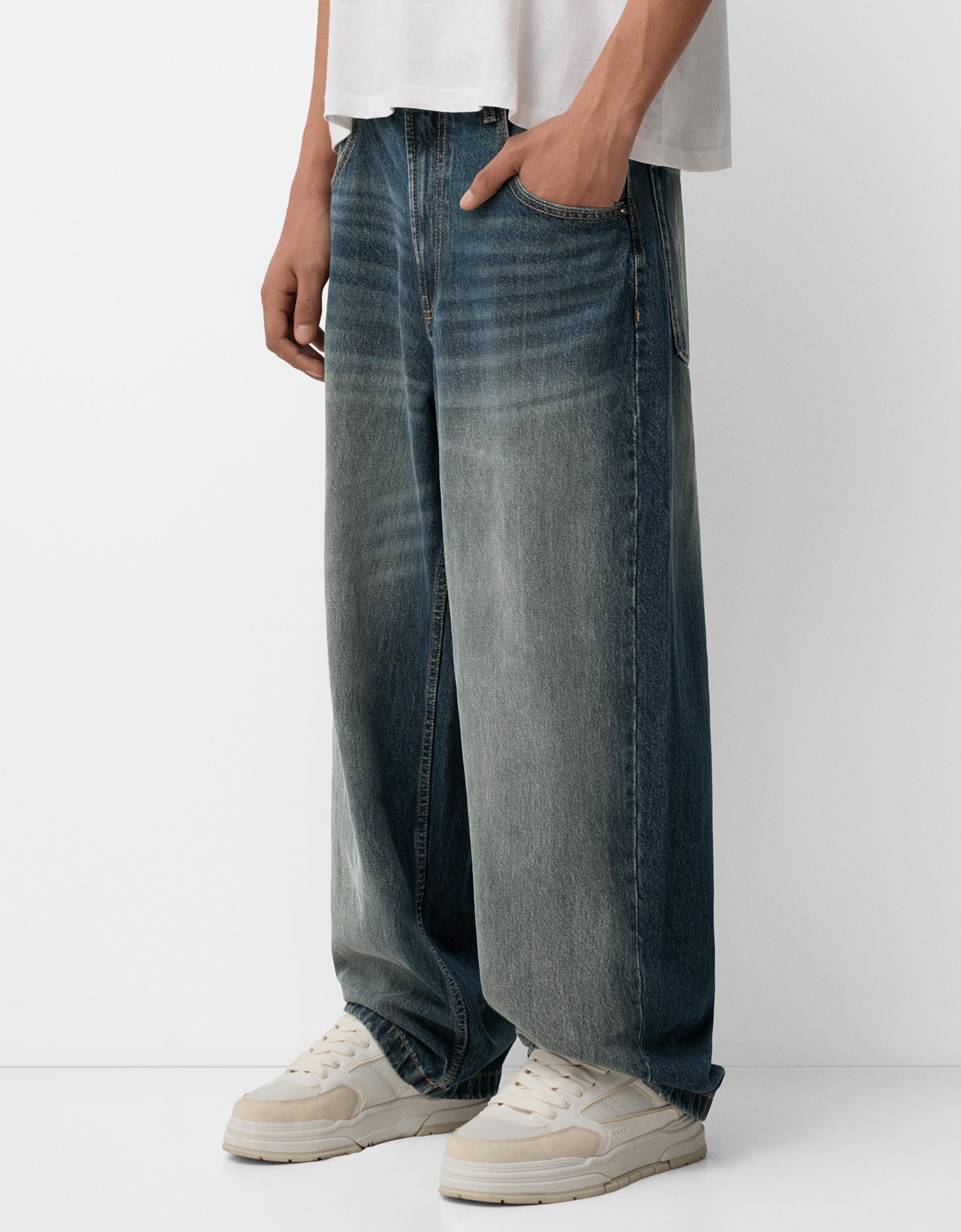 Bershka Super-Baggy-Jeans Herren 40 Grün