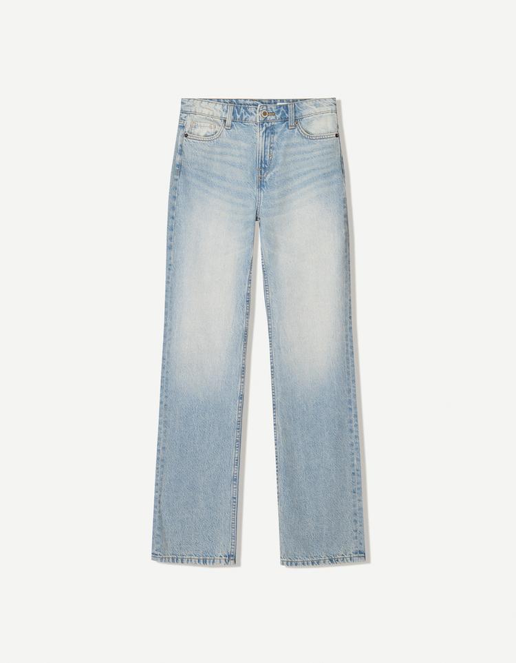 Low-waist straight fit jeans