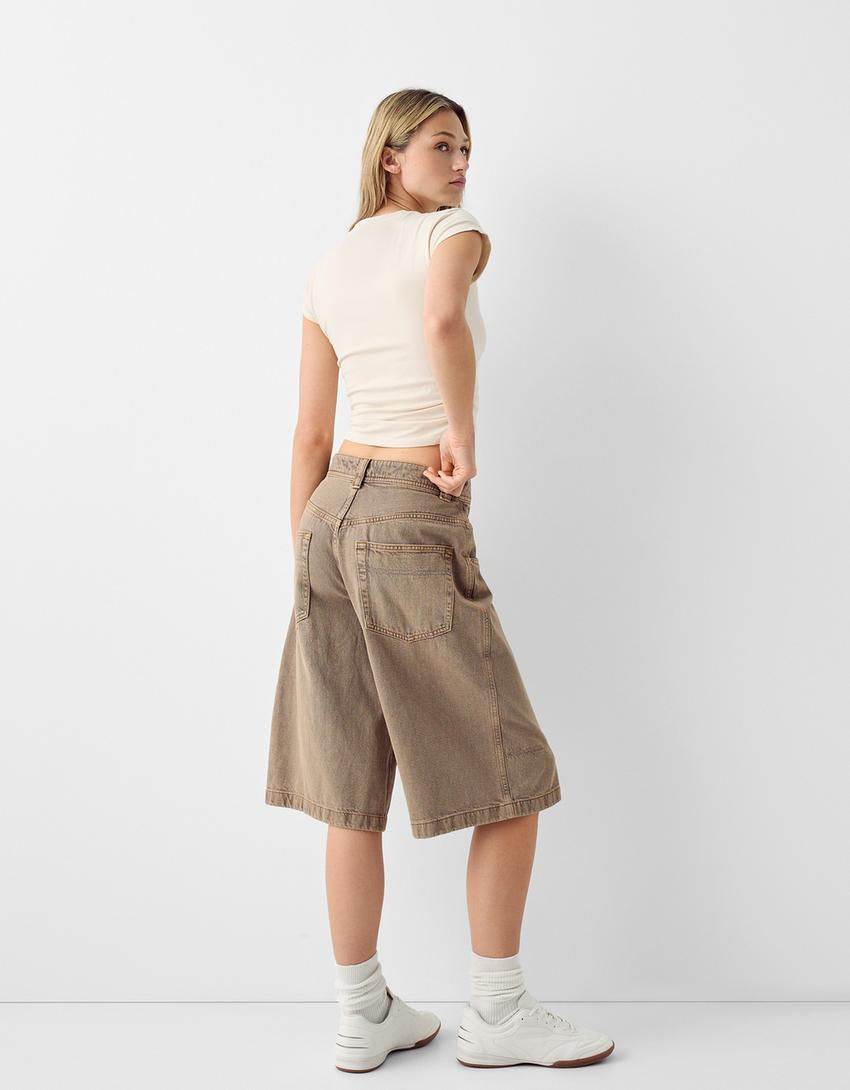 تيشرت بأكمام قصيرة-كريمي-1