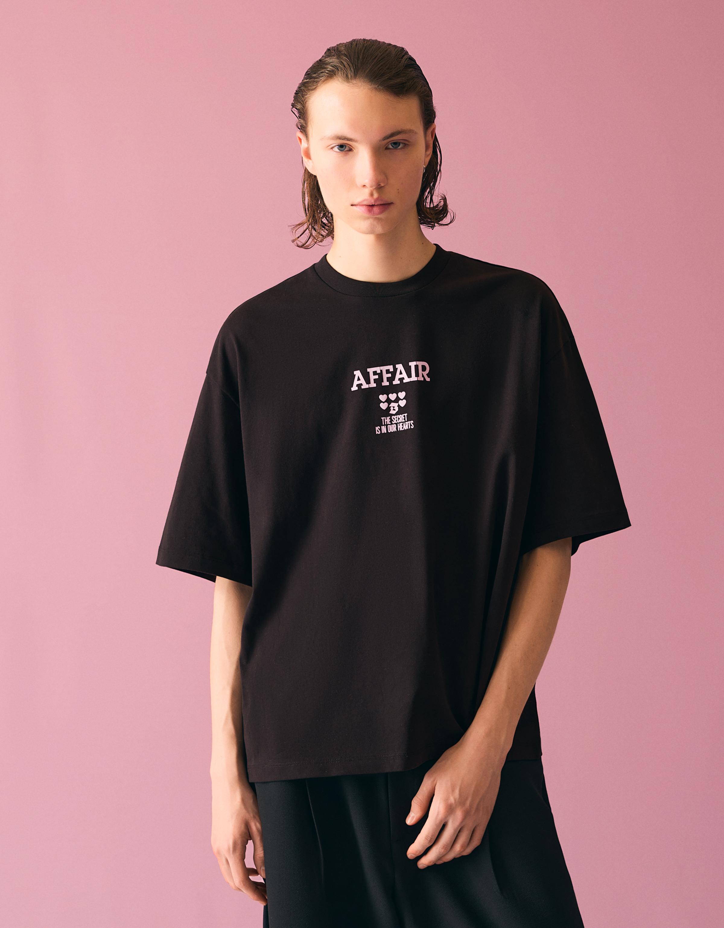 Bershka T-Shirt Mit Kurzen Ärmeln Und Print Herren Xs Schwarz