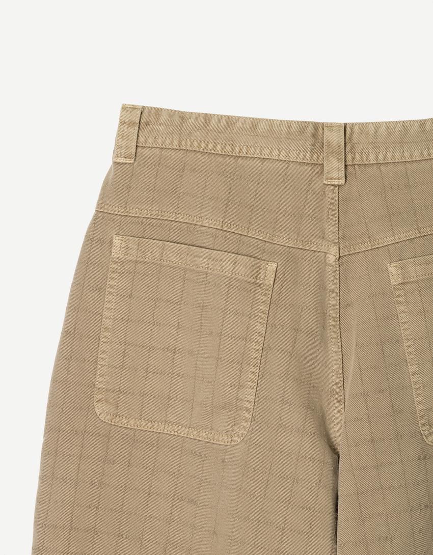 Frayed effect skater Bermuda shorts-Sand-2