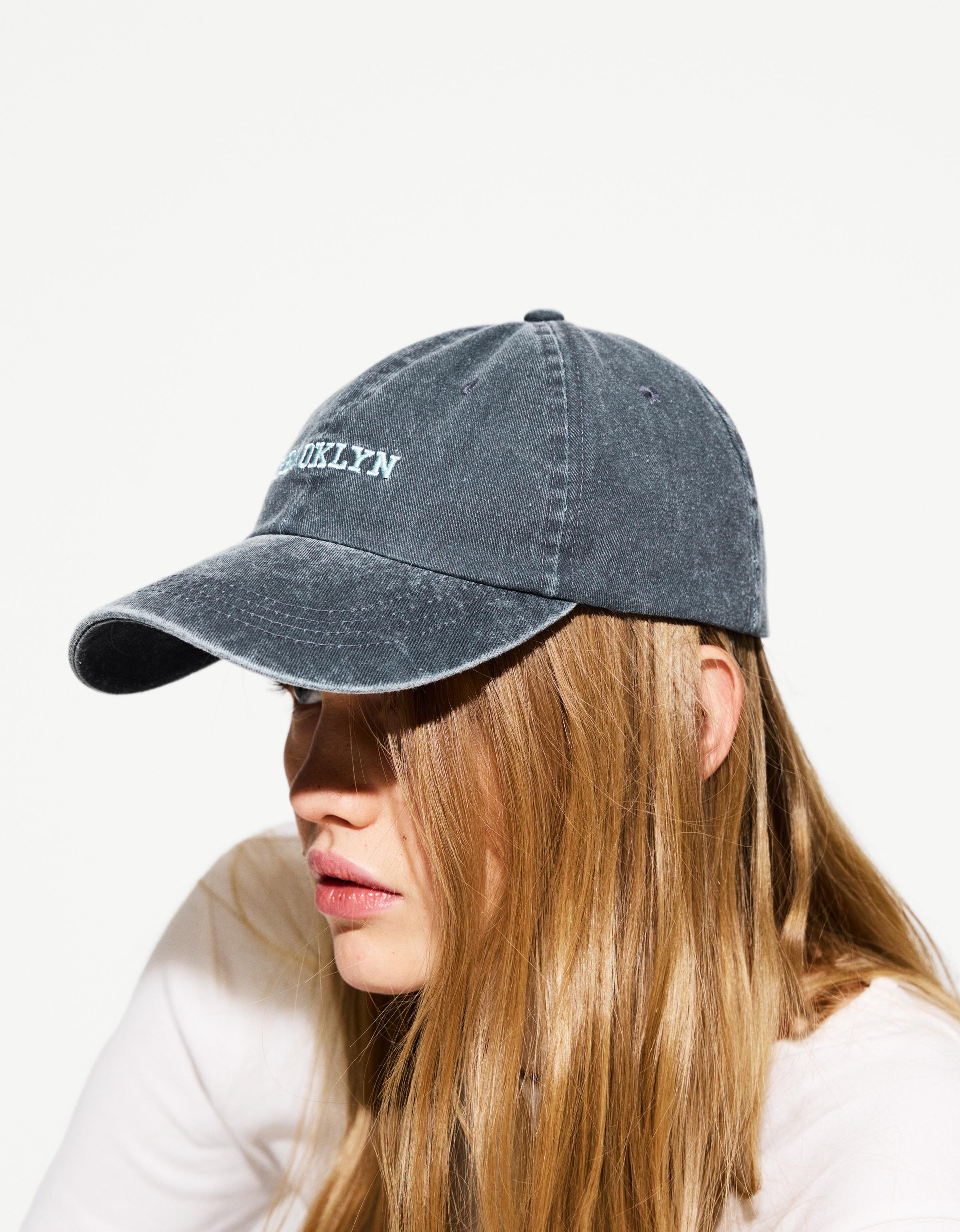 Bershka Besticktes Basecap Damen Blau