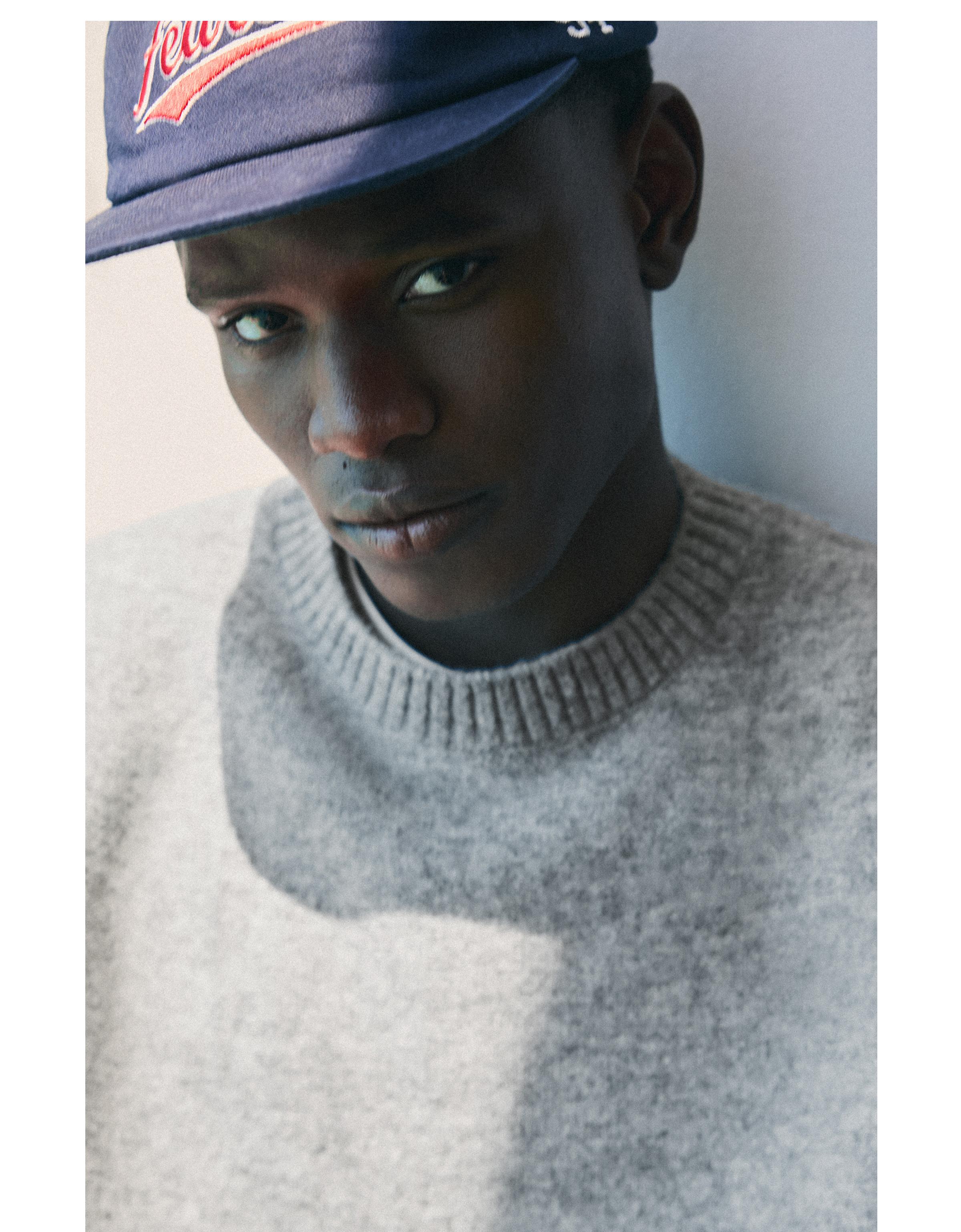 Boxy round neck jumper — Grey