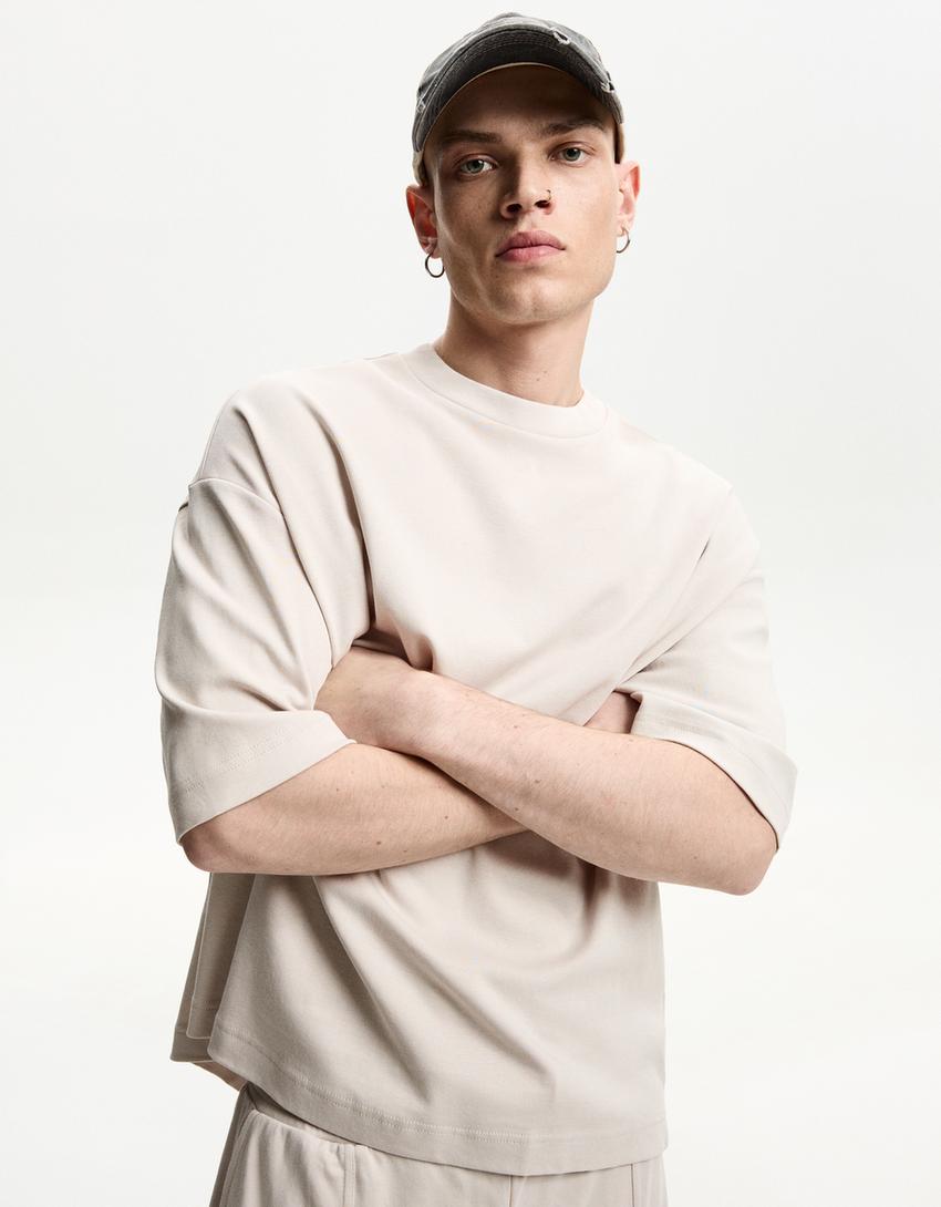 T-shirt and trousers set-T-shirt and trousers set