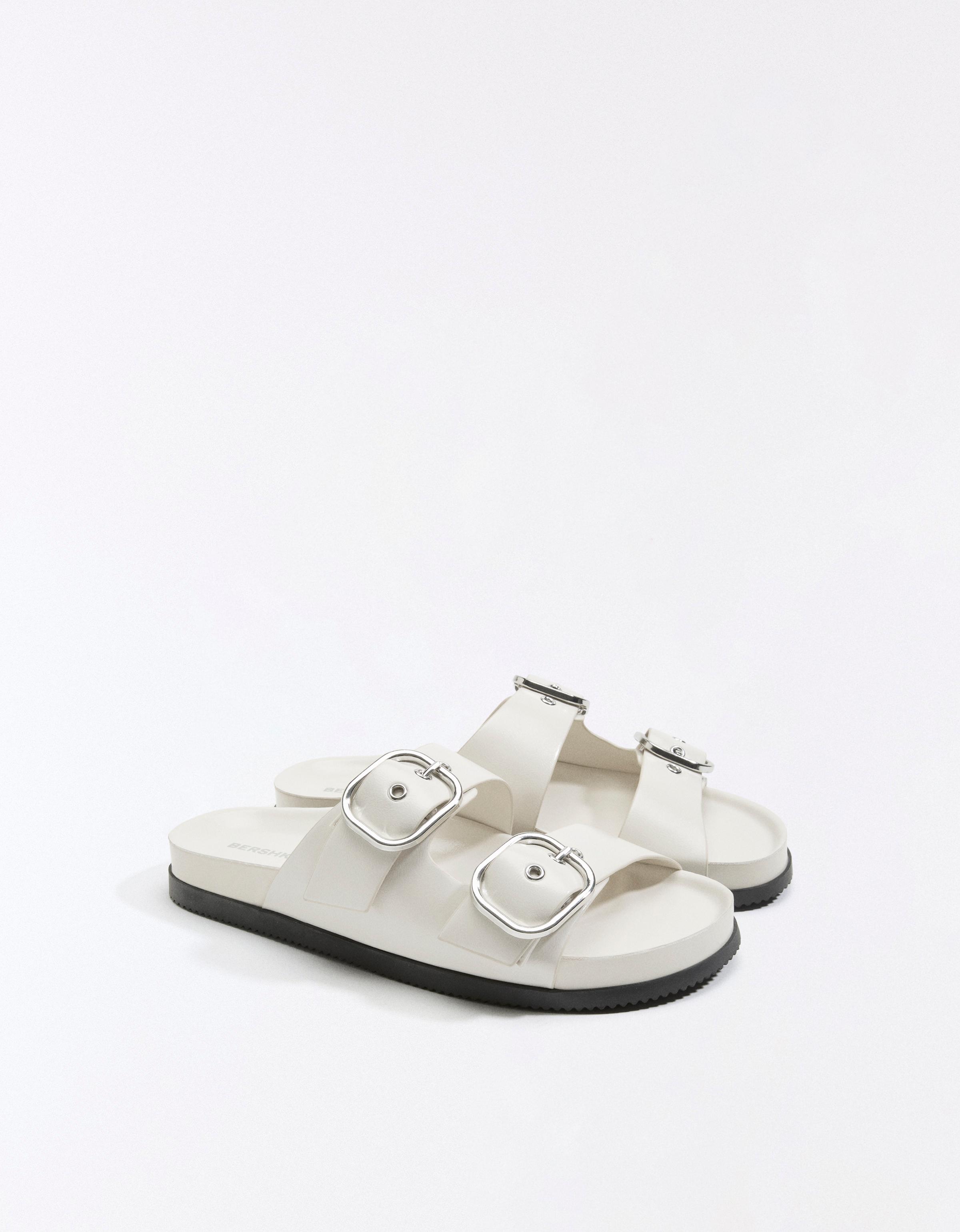 Buckled flat sandals — ECRU