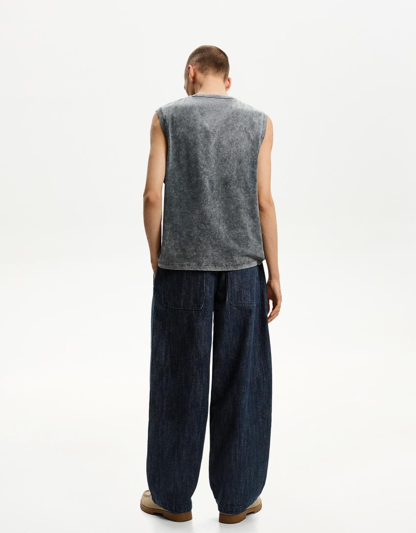 Wide-leg balloon jeans