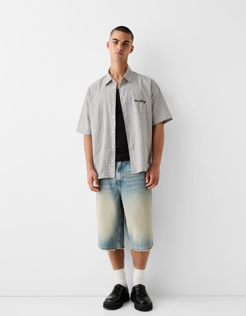 قميص بأكمام قصيرة بطبعة مربعات-رمادي-4