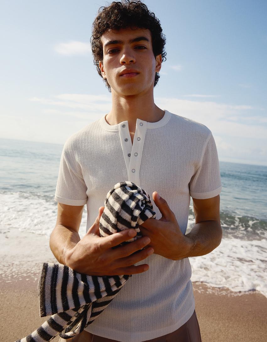 Textured henley T-shirt-White