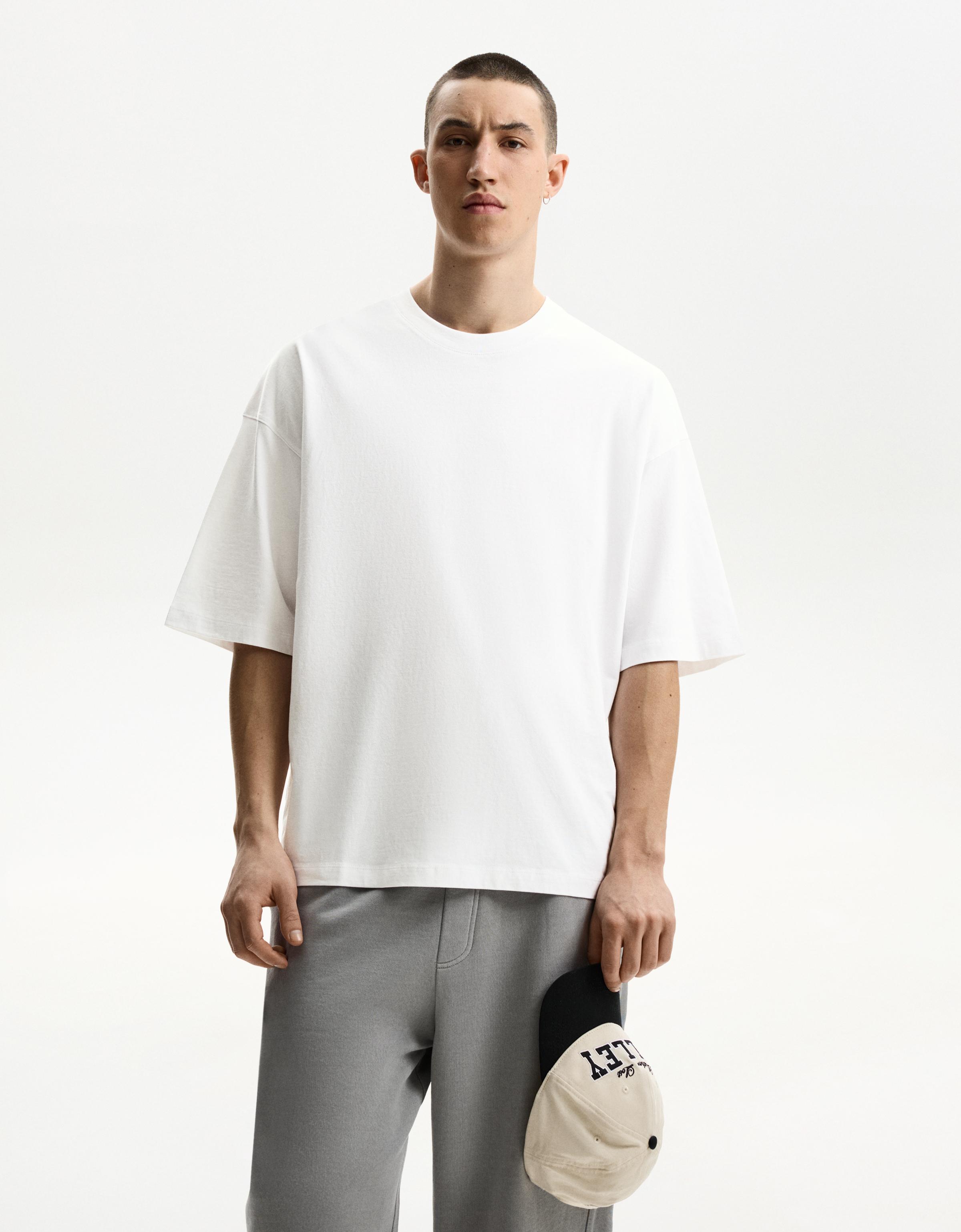 Bershka Kurzärmeliges Oversize-Shirt Herren L Weiss