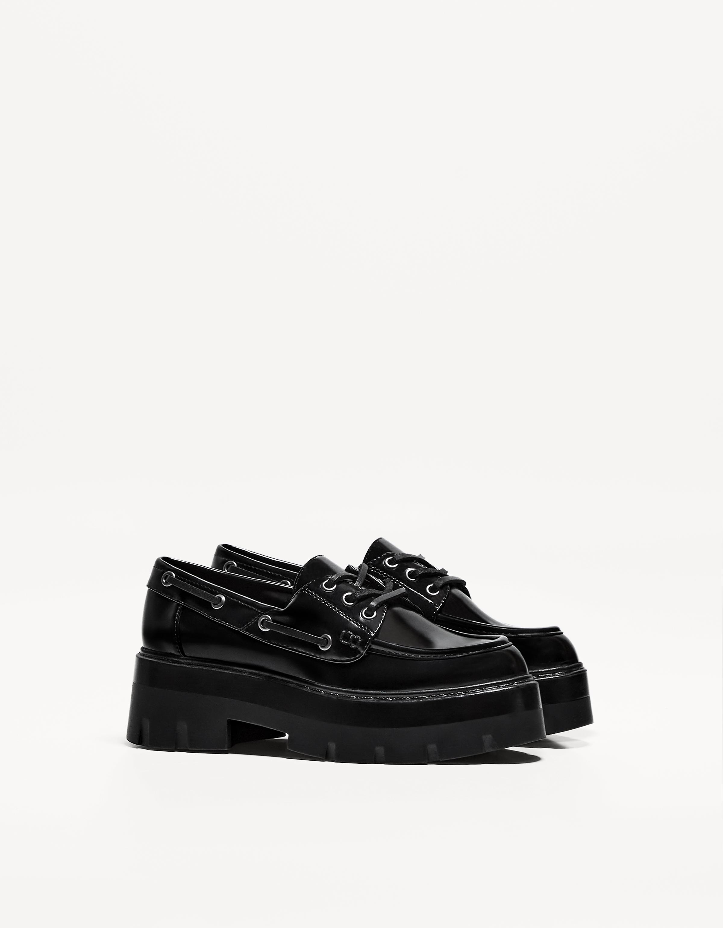 Bershka Segelschuhe Mit Chunky-Sohle Damen 39 Schwarz