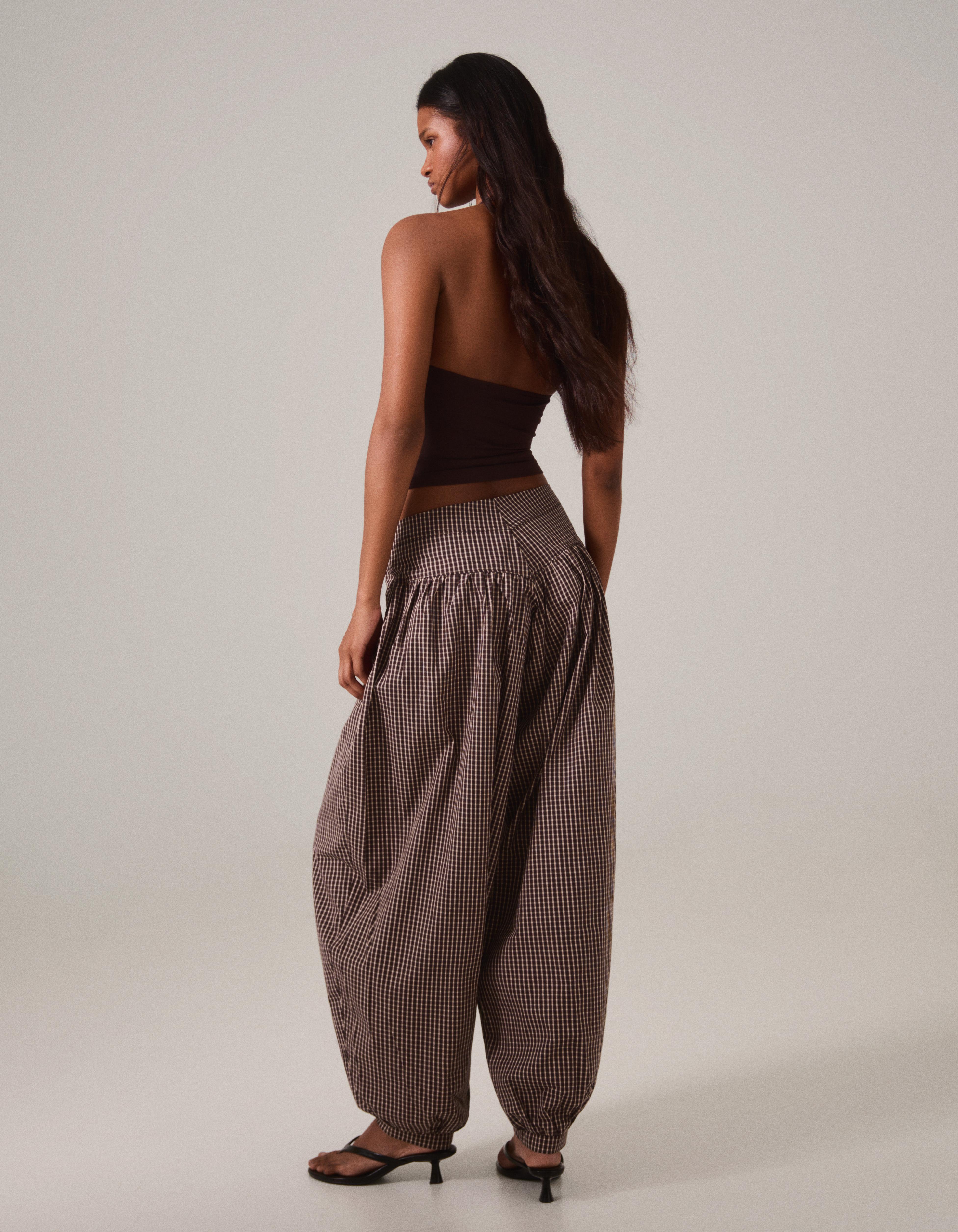 Sarouel trousers with gathered waist — Maroon