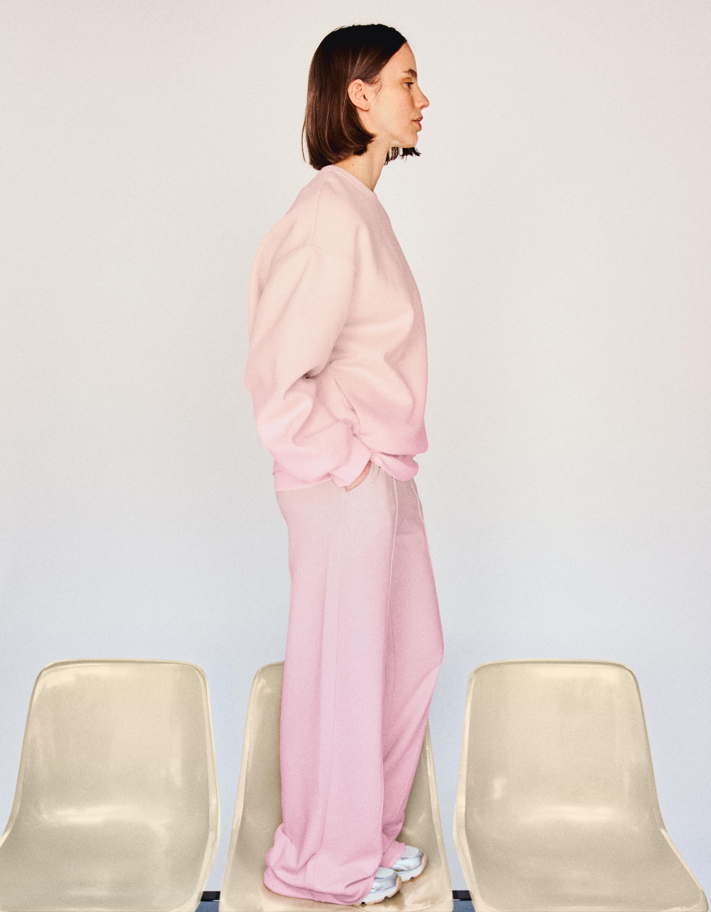 Wide leg sweatpants - Pants and jeans - Women | Bershka