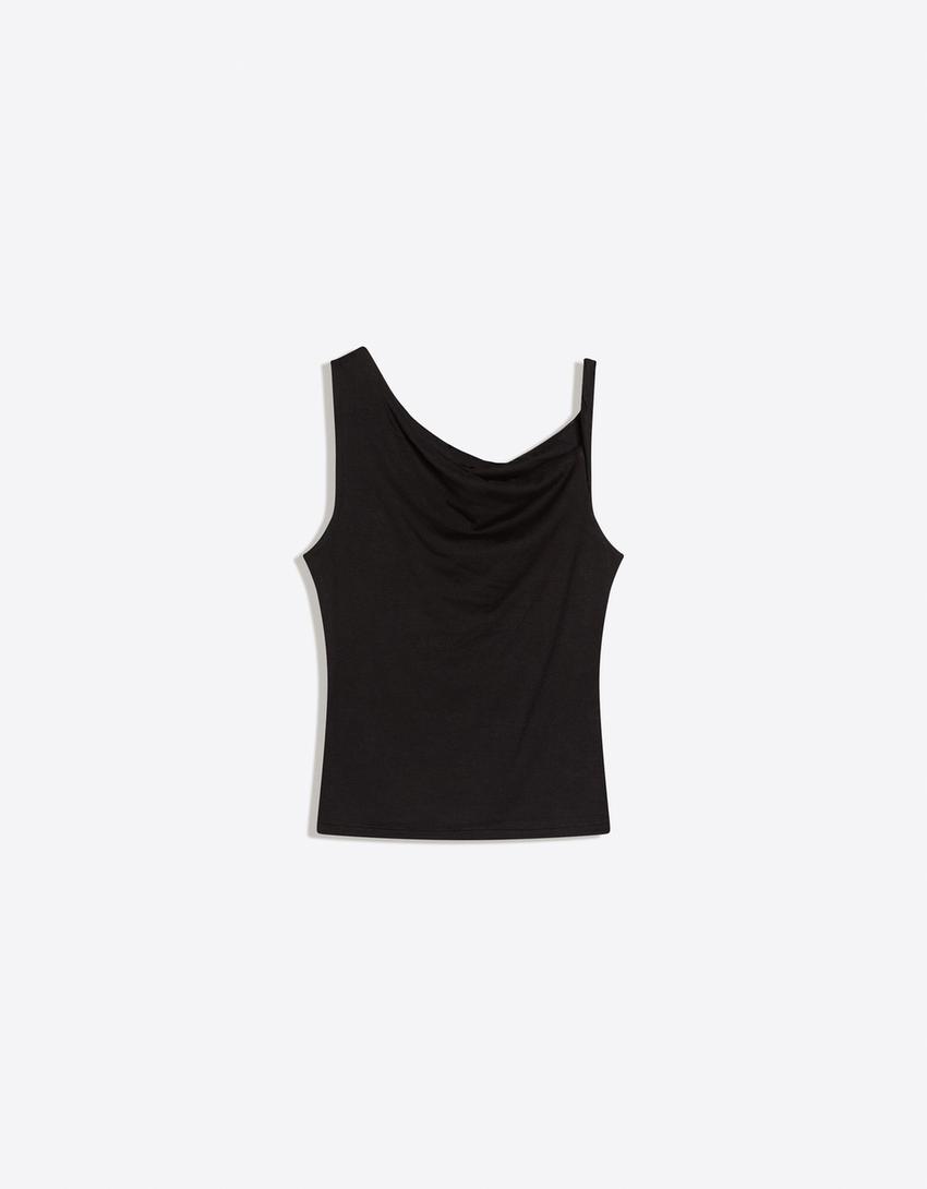 Asymmetric top-Black