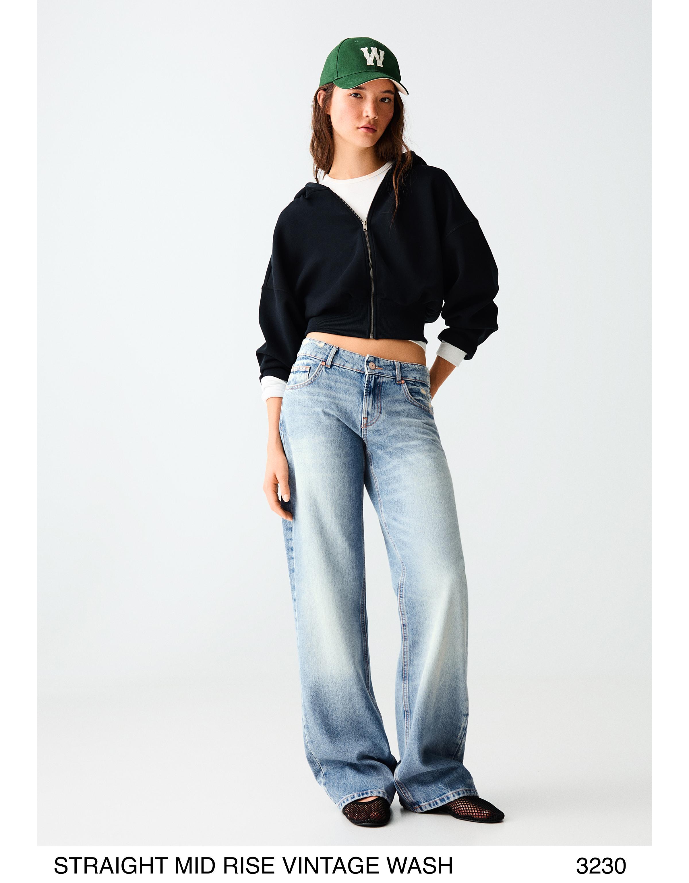 Mid-waist straight jeans — Light blue