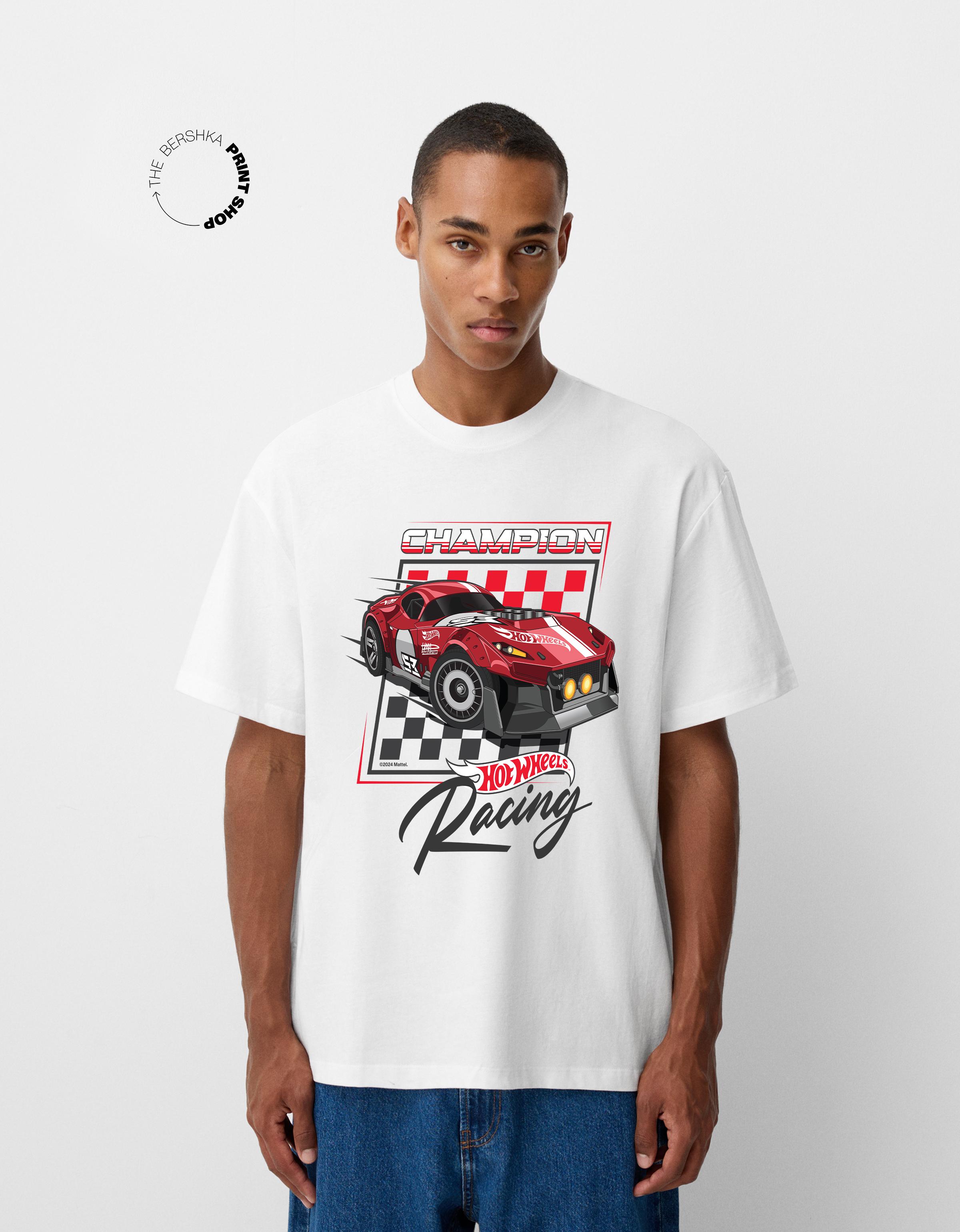 Bershka T-Shirt Bershka X Hot Wheels Mit Kurzen Ärmeln Und Print Herren M Weiss