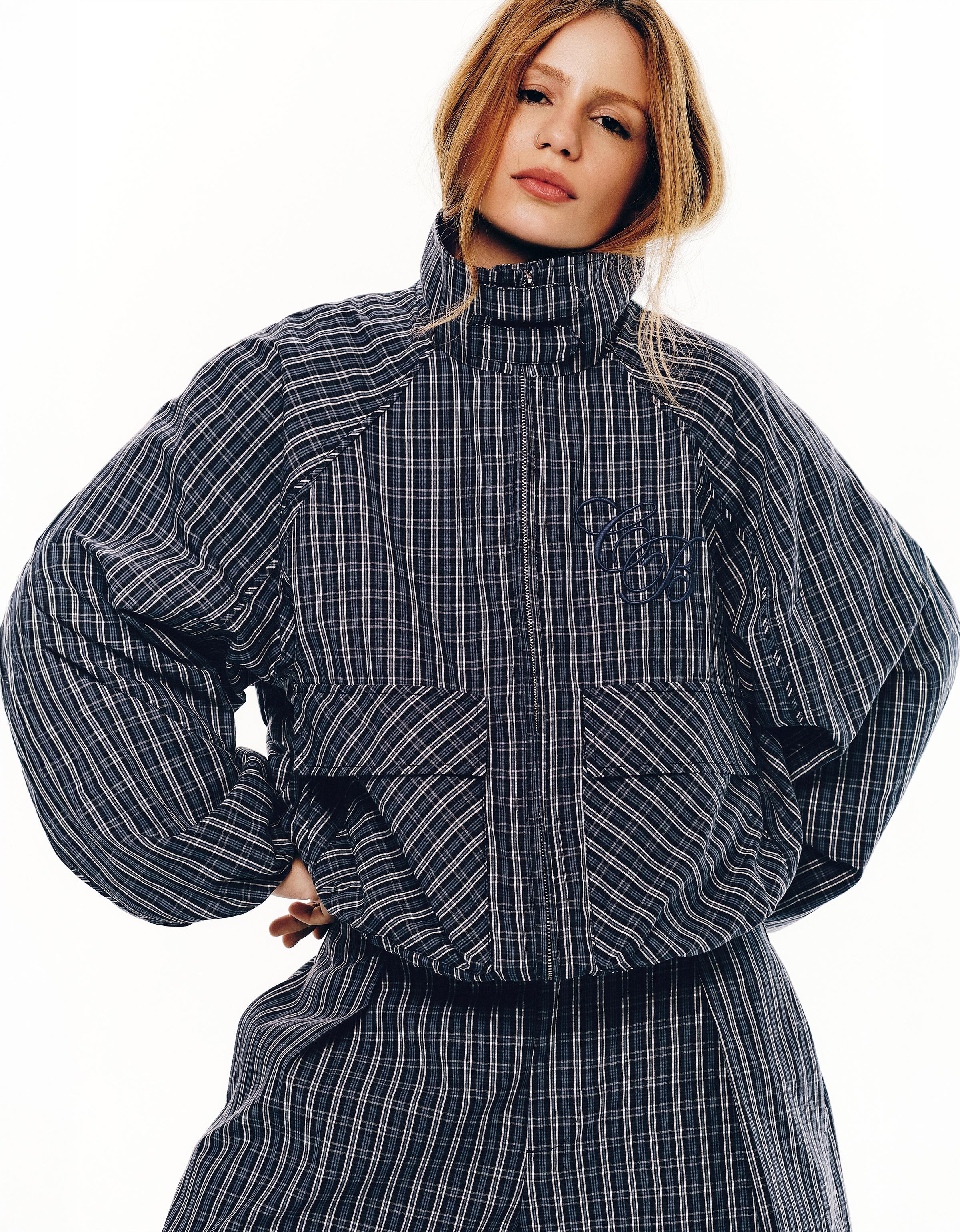 Bershka Cazadora Cuadros Carol Biazin Collection Mujer Marino