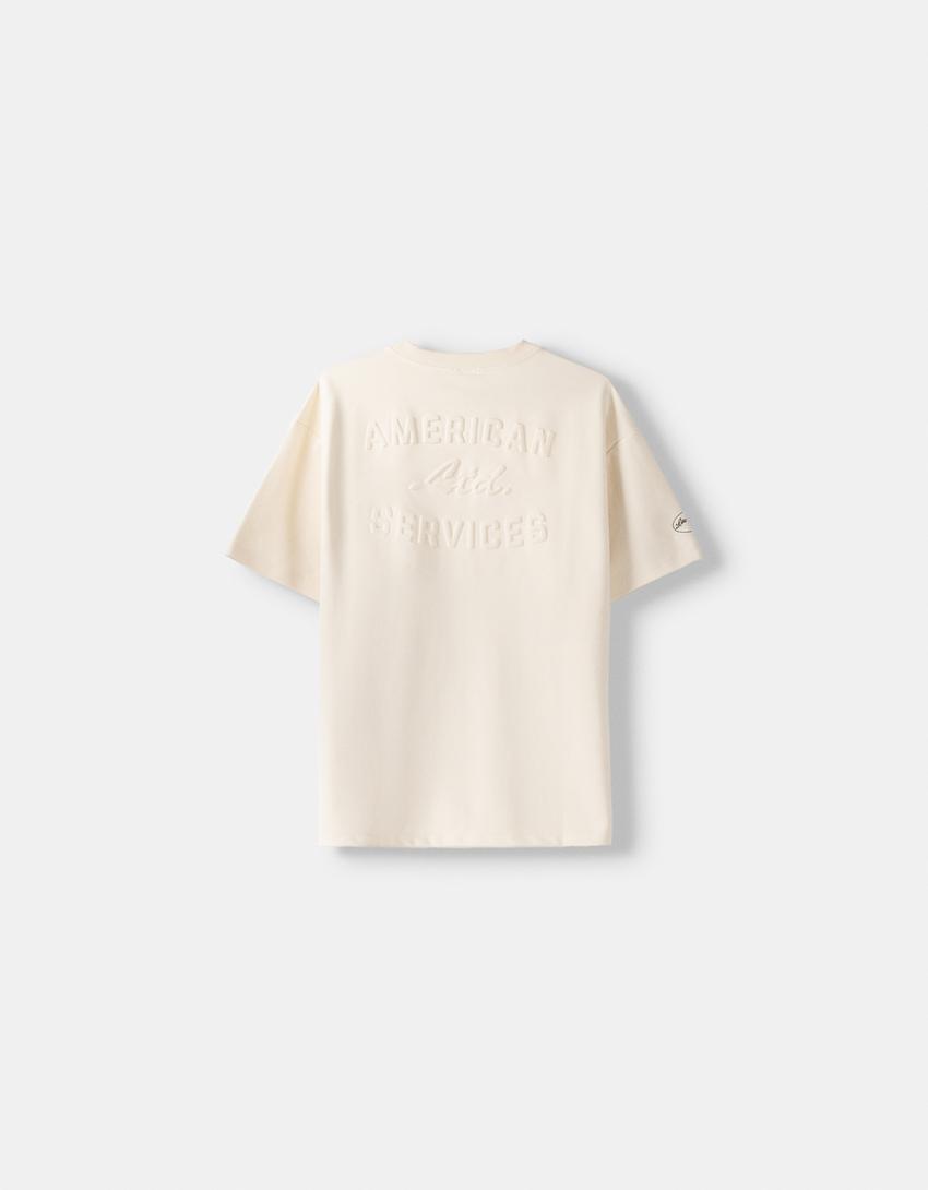 T-shirt manga curta boxy estampado-Bege-5