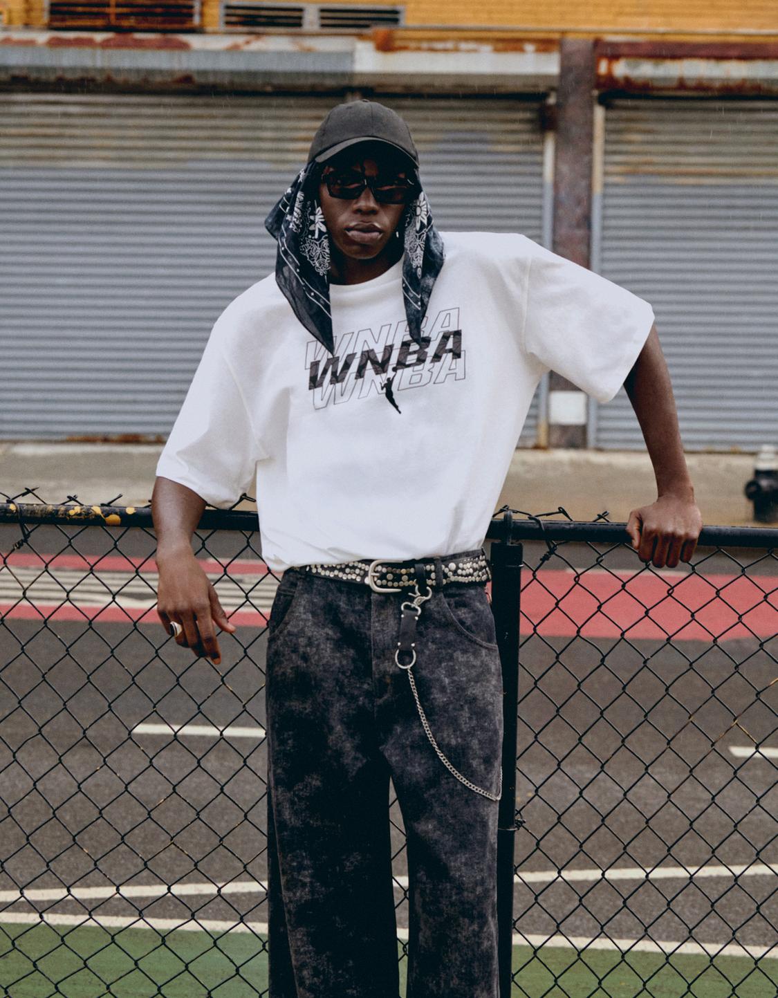 WNBA short sleeve T-shirt