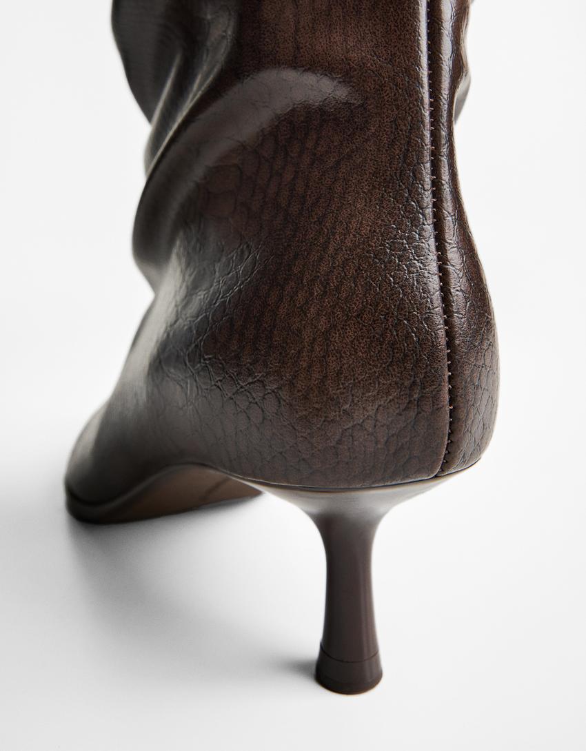Slouchy kitten heel ankle boots-Brown