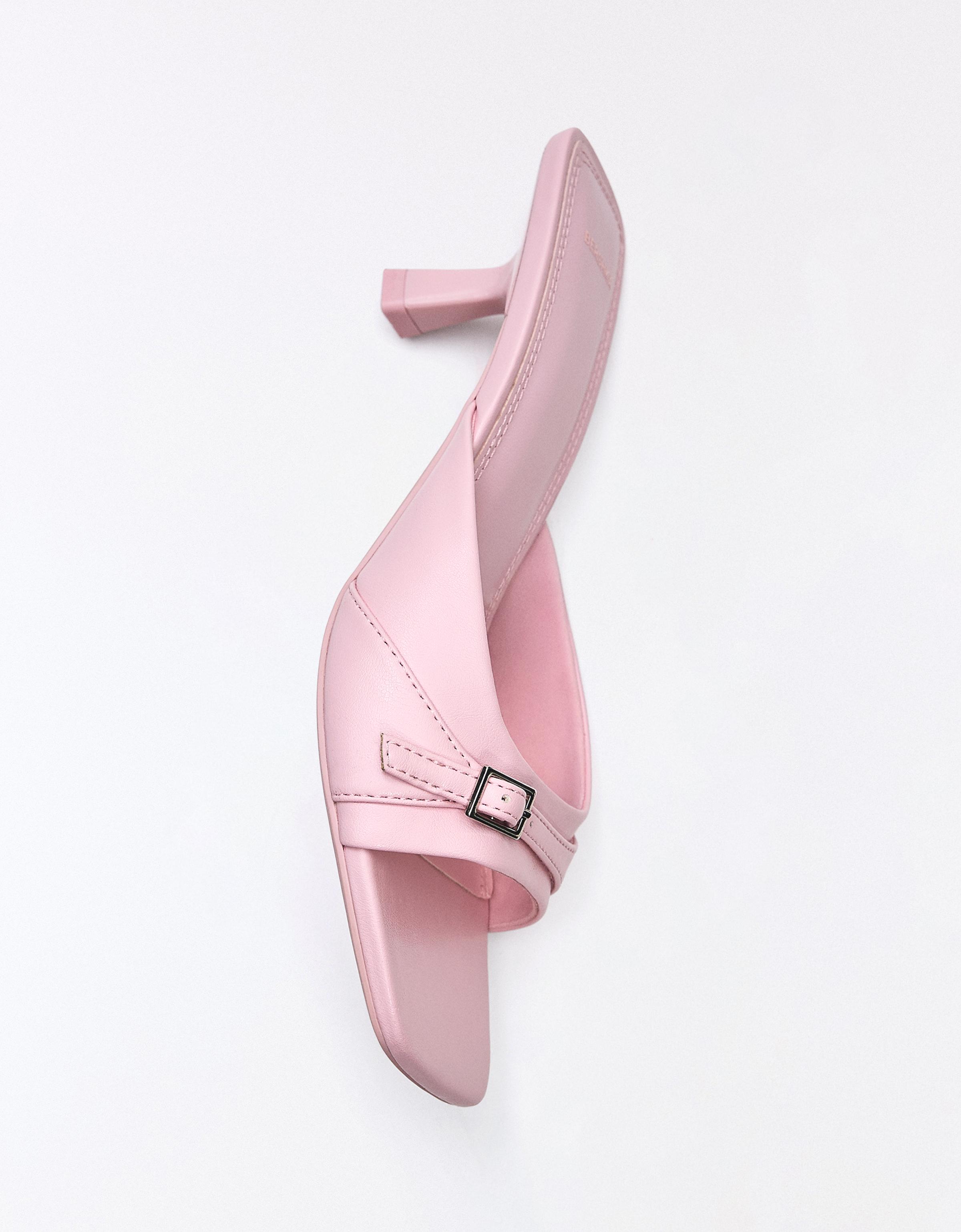 Heeled mules with buckle — PINK