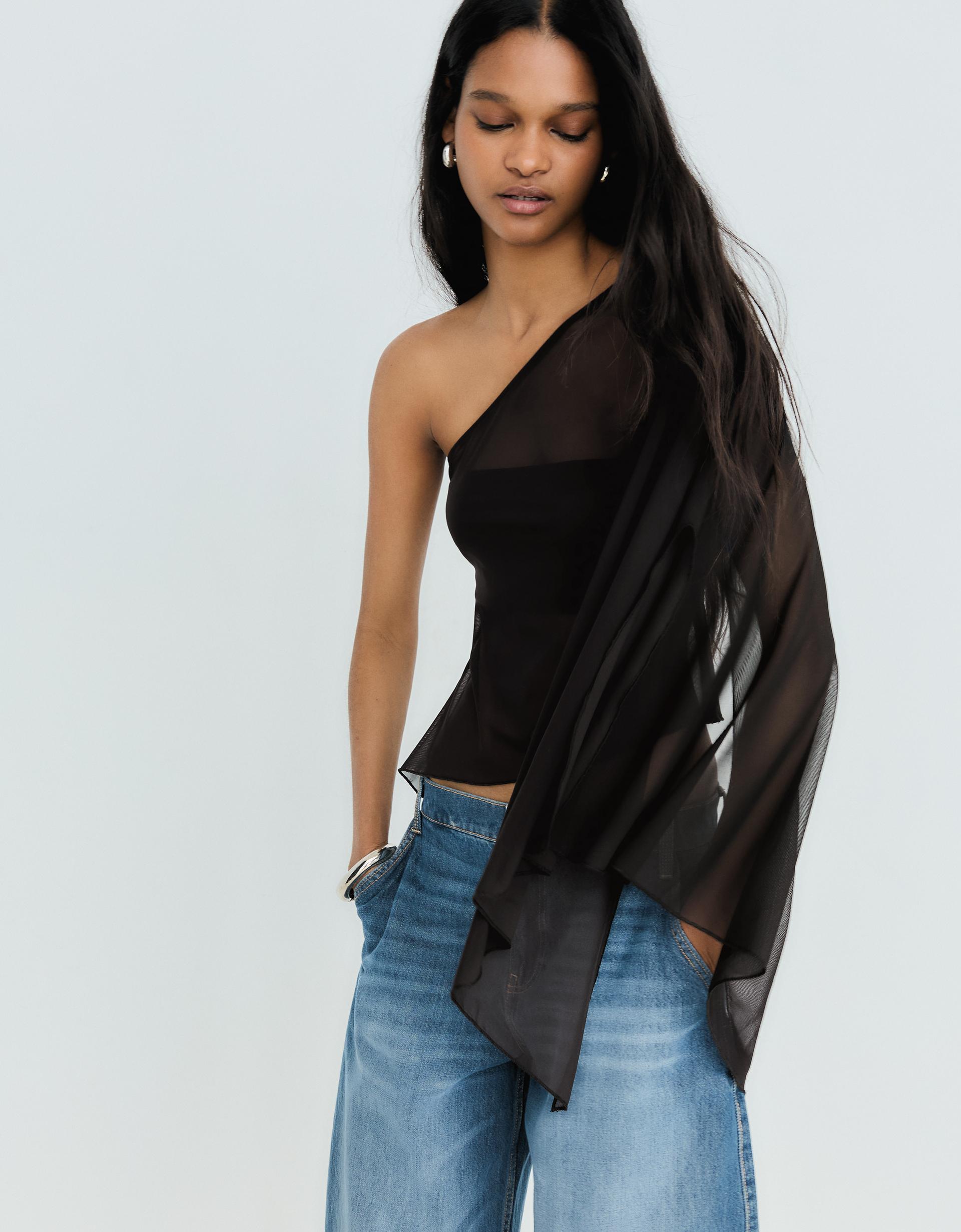 Asymmetric tulle top - #bershkastyle - Women | Bershka